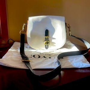 Coach Vintage Color Block (cream/tan/black) Saddle crossbody (like new)
